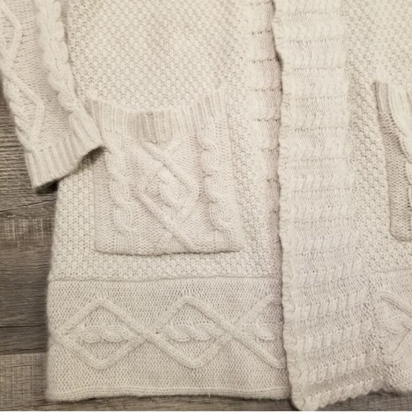Max Studio Luxury Yarns Alpaca blend Long Open front Cable Knit Cardigan 1X - Picture 3 of 5